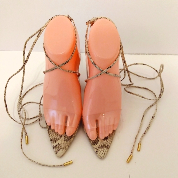 Pretty Little Thing Snake Print Strap Open Point Toe 4 1/4" Chunky Heels sz 5 - Picture 1 of 12